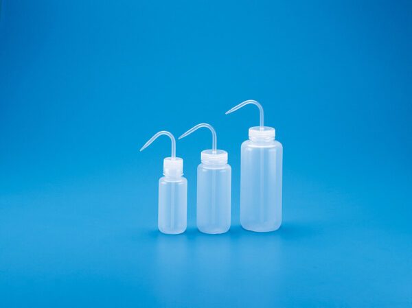 Wide mouth wash bottle, LDPE, with Standard Dispensing Nozzle